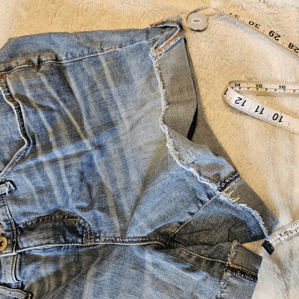 EUC Torrid Jean Shorts - Picture 9 of 10